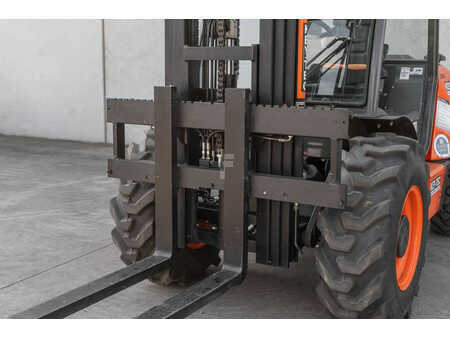 Empilhador diesel 2024  Ausa C 251 H x4 (10)