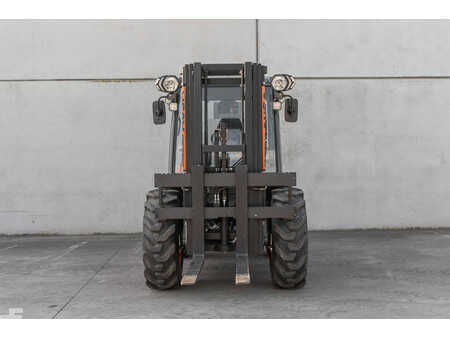 Empilhador diesel 2024  Ausa C 251 H x4 (2)