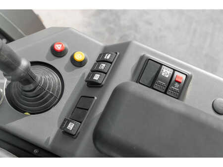 Empilhador diesel 2024  Ausa C 251 H x4 (16)