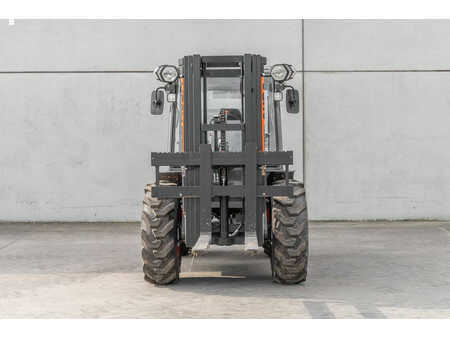 Empilhador diesel 2024  Ausa C 251 H x4 (2)