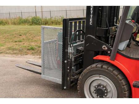 Chariots électriques à 4 roues 2024  Manitou ME 450 (9)