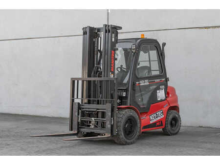 Wózki widłowe diesel 2024  Manitou MI 35 D (1)