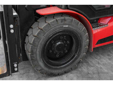 Wózki widłowe diesel 2024  Manitou MI 35 D (10)