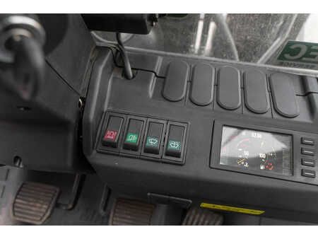 Wózki widłowe diesel 2024  Manitou MI 35 D (17)