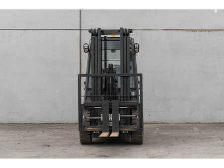 Wózki widłowe diesel 2024  Manitou MI 30 D (2)