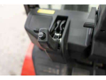 Wózki widłowe diesel 2024  Manitou MI 30 D (19)