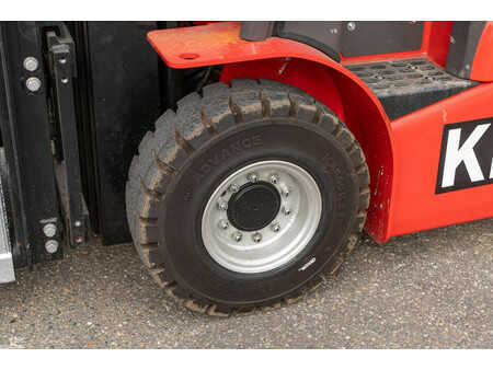 Chariots électriques à 4 roues 2023  Manitou ME 430 (11)