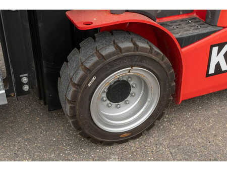 Chariots électriques à 4 roues 2023  Manitou ME 435 (11)