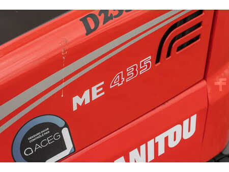 Chariots électriques à 4 roues 2023  Manitou ME 435 (14)