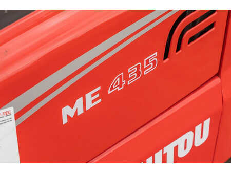 Chariots électriques à 4 roues 2023  Manitou ME 435 (13)