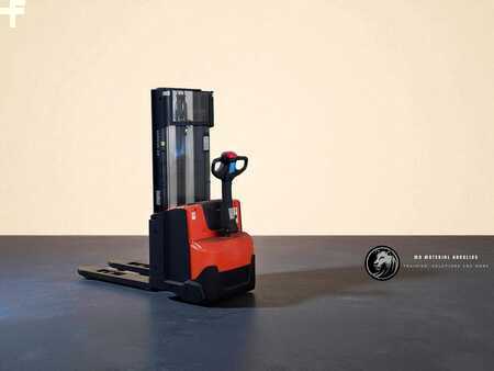 Pinontavaunu 2018  Toyota SWE 120 L (1)