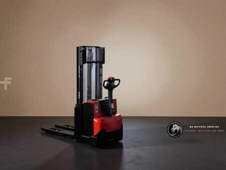 Pinontavaunu 2019  Toyota SWE 120 L (1)