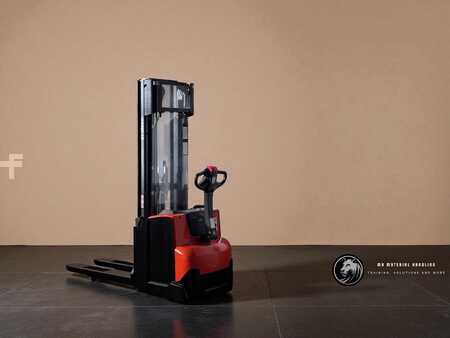 Pinontavaunu 2020  Toyota SWE 120 L (1)