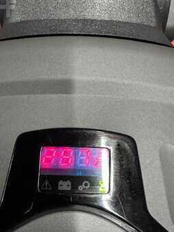 Pallestabler 2017  Toyota SWE 120 L (2)