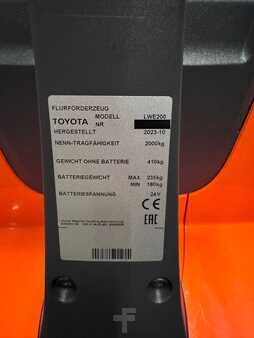 Niederhubwagen 2023  Toyota LWE 200 (3)