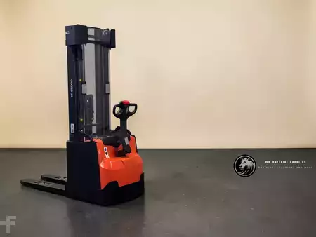 Hochhubwagen 2017  Toyota SWE 145 L (1)