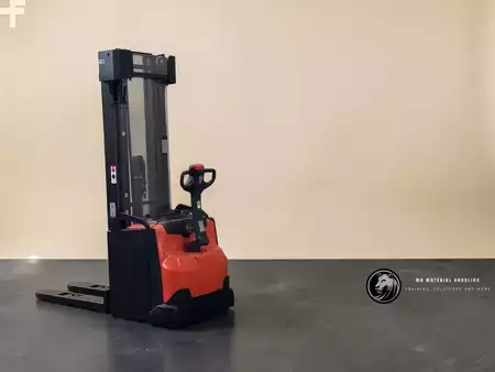 Hochhubwagen 2017  Toyota SWE 160 (1)