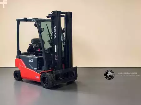 Sähkö - 4 pyör 2021  Toyota 8FBM20T (1)