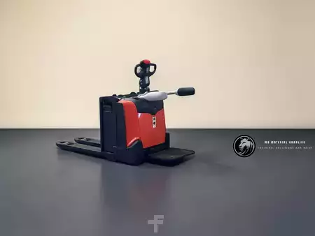 Electric Pallet Trucks 2023  Toyota LPE 200 (1)