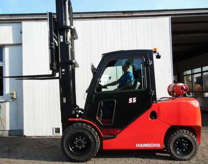 Nestekaasutrukki 2019  HC (Hangcha) CPYD55-XXW57B (6)