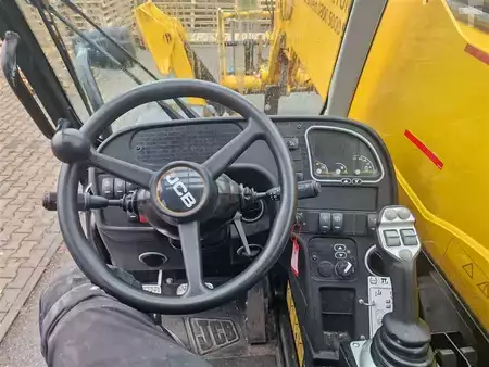 Sollevatori telescopici rigidi 2023  JCB 540-180 (7)