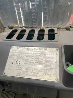 Elektro čtyřkolový VZV 2008  Toyota 7FBMF45 (11)