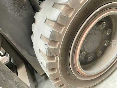 Elektro čtyřkolový VZV 2008  Toyota 7FBMF45 (3)