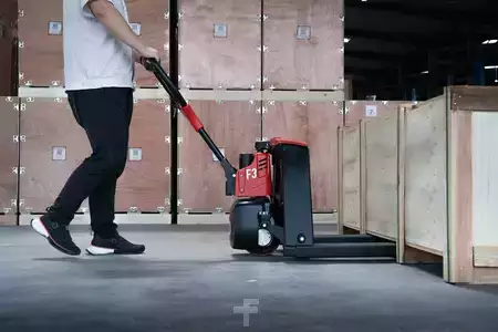 Elektromos raklapemelő 2025  EP Equipment F3 (1)