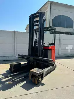 Carretilla retráctil 2016  Linde R25 (1)