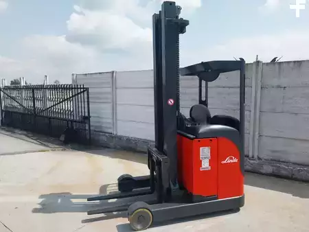Carrelli retrattili 2013  Linde R16 (1)