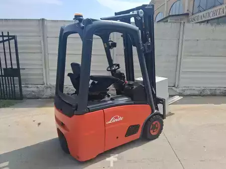 Elektrisk- 3 hjul 2010  Linde E14 (2)