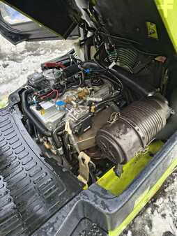 Carretilla elevadora GLP 2021  Clark C18 (5)