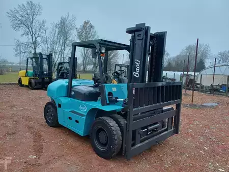 Dízel targoncák 2014  Baoli CPCD70 (2)