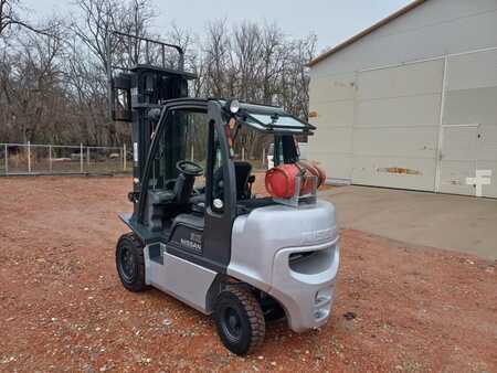 Biogas truck 2006  Nissan UGD02A32PQ (3)