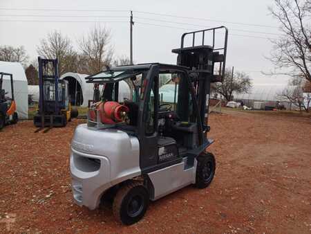 Biogas truck 2006  Nissan UGD02A32PQ (4)