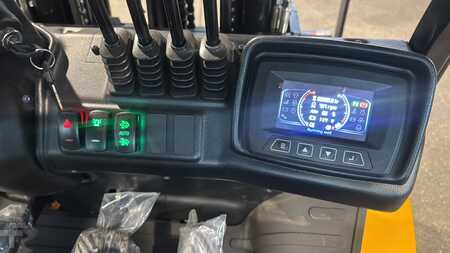 Carretilla elevadora diésel 2025  UN Forklift  F Serie 3.0T Diesel Kubota (4)