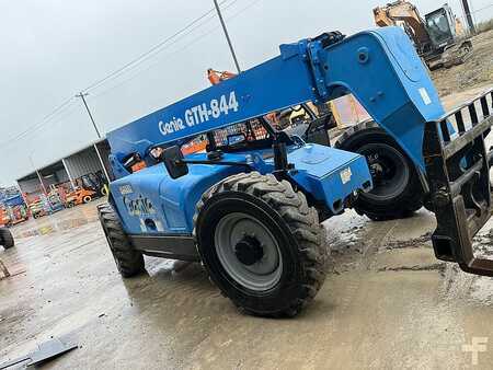 Manipulador Telescópico fijo 2015  Genie GTH-844 (5)