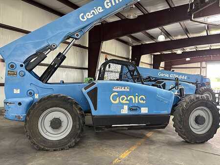 Manipulador Telescópico fijo 2015  Genie GTH-844 (7)