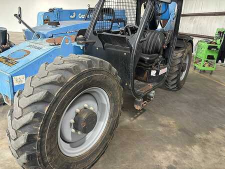 Manipulador Telescópico fijo 2015  Genie GTH-844 (5)