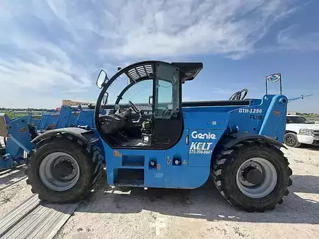 Telehandler Fixed 2018  Genie GTH-1256 CAB (1)