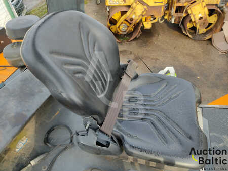 Dízel targoncák 2011  Still R70-70 (7)