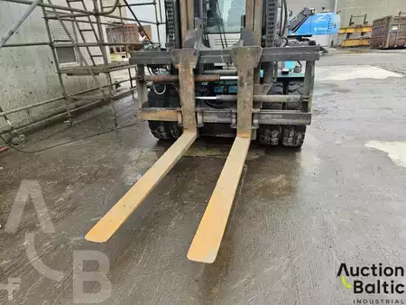 Dieseltruck 2016  Konecranes SMV 16-600C (10)