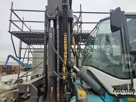 Dieseltruck 2016  Konecranes SMV 16-600C (8)