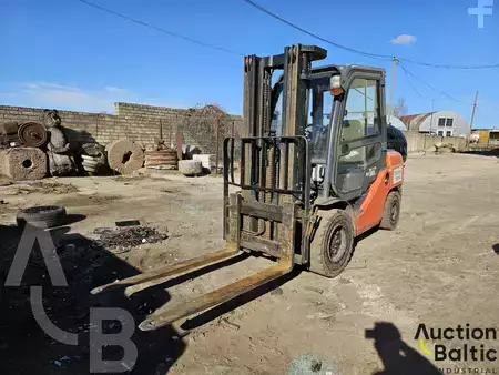 Diesel gaffeltruck 2018  Toyota E 811 (1)