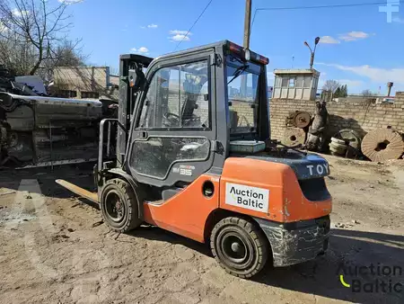 Diesel gaffeltruck 2018  Toyota E 811 (4)