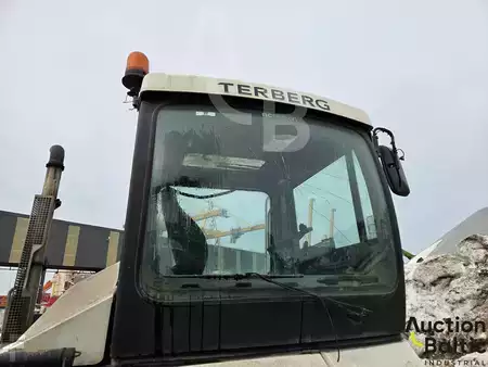 Terminál traktor 2007  Terberg RT222 (8)