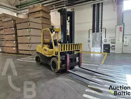 Chariots élévateurs GPL 2017  Hyster H4.5FT6 (2)