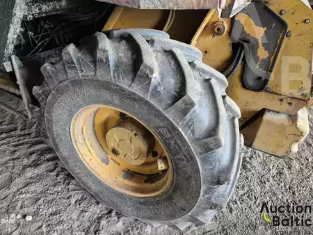 Телескопічний навантажувач жорсткий 1995  JCB 535-67 (13)