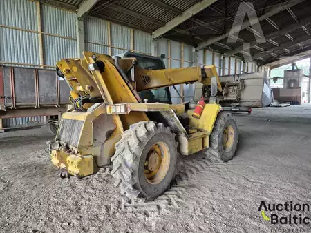 Телескопічний навантажувач жорсткий 1995  JCB 535-67 (3)