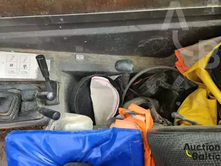 Teleskoplæsser (fast) 2002  Manitou MT 1330 SL (12)